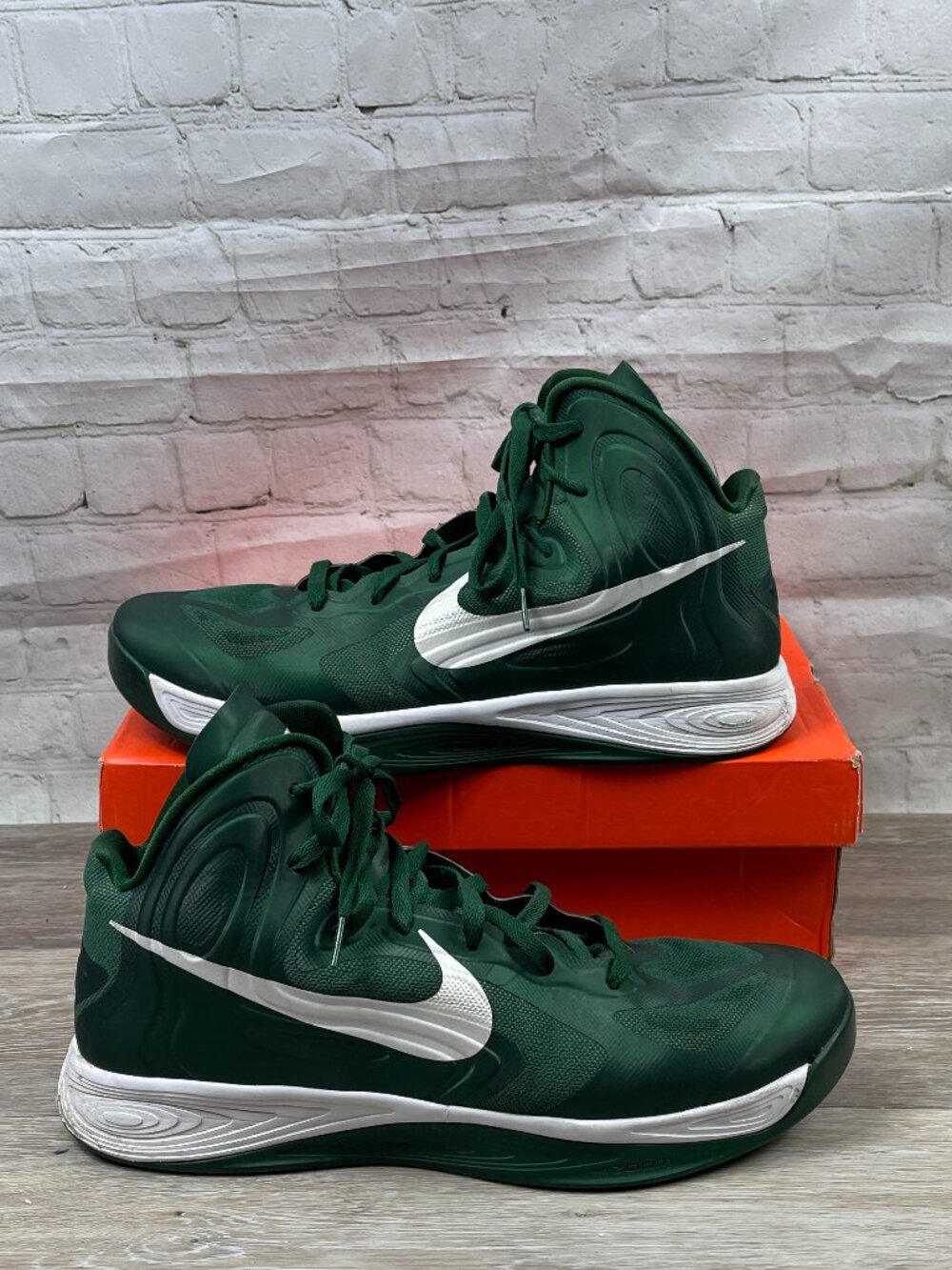 Nike Hyperfuse Men’s Green/White High Top Lace Up Sneaker 525019-300 SIZE 14